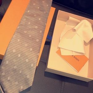 Authentic Louis Vuitton Tie